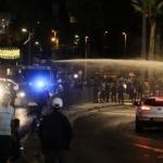 İsrail polisi Şam Kapısı'nda Filistinlilere saldırdı