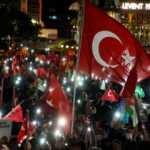 İHH İnsani Yardım Vakfı öncülüğünde gönüllüler Mescid-i Aksa baskınını protesto etti