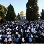 Mescid'i Aksa'da bayram namazı