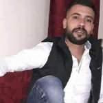 Otomobille &ccedil;arpışan motosikletin s&uuml;r&uuml;c&uuml;s&uuml; &ouml;ld&uuml;