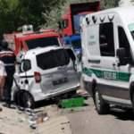  Tır ile &ccedil;arpışarak par&ccedil;alanan aracın s&uuml;r&uuml;c&uuml;s&uuml; feci şekilde can verdi