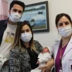 Samsun'da tıpta nadir durum: Doruk bebek yemek borusu olmadan doğdu