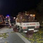 Mersin'de kamyon ile kamyonet çarpıştı: 1 ölü, 3 yaralı