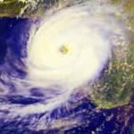 Pakistan'da şiddetli fırtına ve yağış sonucu 6 kişi &ouml;ld&uuml;