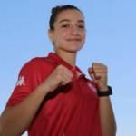 Milli boksör Buse Naz Çakıroğlu'ndan olimpiyat elemelerinde altın madalya