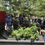 Abdurrahim Karakoç, vefatının 9'uncu yılında kabri başında anıldı