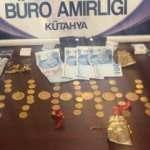 K&uuml;tahya&rsquo;dan &ccedil;aldıkları altınlarla Gediz&rsquo;de yakalandılar
