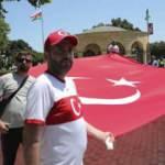 Cumhurbaşkanı Erdoğan'a Bakü'de sevgi seli: Türk bayrakları ile karşıladılar