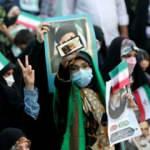 İranlılar, Reisi&rsquo;nin se&ccedil;im zaferini kutluyor