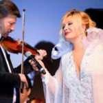 &Uuml;nl&uuml; besteci ve keman virt&uuml;&ouml;z&uuml; Sel&ccedil;uk Tekay hayatını kaybetti