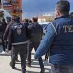 Edirne'de yurt dışına ka&ccedil;mak isteyen FET&Ouml;'c&uuml;lere operasyon: 5 g&ouml;zaltı