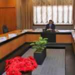 Başkan masada tek kaldı! Muhalif gazeteciler Tevfik Göksu'yla yüzleşemedi