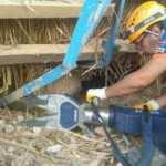 Afyonkarahisar'da ağıl faciası! 15 hayvan &ouml;ld&uuml;, 3 iş&ccedil;i yaralandı 