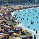 Antalya'da boş oda kalmadı! Yer bulamayan valiyi arıyor