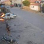 Oto tamircisi yanmaktan son anda kurtuldu