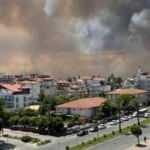 Manavgat'ta alevler şehir merkezine indi! Korkutan görüntüler
