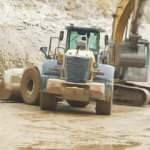 Hakkari kara yolu heyelan nedeniyle kapandı