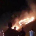 İzmir'de sokak d&uuml;ğ&uuml;n&uuml;nde ormana doğru havai fişekler atıldı