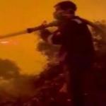 Oyuncu İbrahim Çelikkol Milas'taki yangında alevlerin içine hortumla daldı!