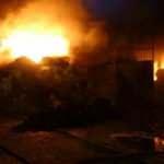 Tekstil fabrikasını küle çeviren yangın kontrol altına alındı