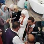 Afyonkarahisar&rsquo;da kahkahaya boğan d&uuml;ğ&uuml;n! Damadın arkadaşlarından 6 kangal sucuk   