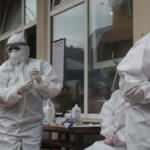 Antalya'da sağlık çalışanlarının izinleri iptal edildi