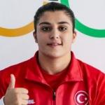 Busenaz Sürmeneli kimdir, nerelidir ve kaç yaşındadır? Busenaz Sürmeneli'nin ikizi kim?