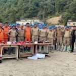 Ayancık&rsquo;ta yaraları saran Mehmet&ccedil;ik&rsquo;e doğum g&uuml;n&uuml; s&uuml;rprizi