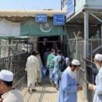 Pakistan-Afganistan arasındaki sınırında yaya ge&ccedil;işleri tekrar başladı