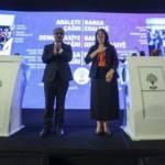 HDP'nin deklarasyonu i&ccedil;in dikkati &ccedil;eken yorum: Gayriciddi