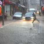 Meteoroloji'den çok sayıda il için sağanak yağış ve sel uyarısı