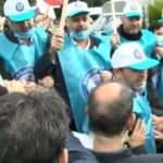 İBB ulaşım haklarını ellerinden aldı! Sağlık&ccedil;ılar eylem yaptı