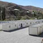 Van'da, selin vurduğu mahalleye konteynerler kuruldu