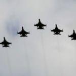 Çin'den Tayvan hava sahasına 52 uçakla ihlal!