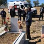 Eşinin vasiyeti olan ambulansı bağışladı, önce mezarını ziyaret etti!