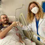 'Gencim, bana bir şey olmaz' diyerek aşı olmadı! Mucize şekilde hayatta kaldı