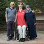 Dünyanın en uzun kadını Rümeysa ikinci kez Guinnes Rekorlar Kitabı'na girdi