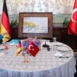 Erdoğan'dan Merkel'e Ortaköy tablosu