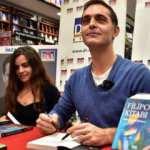 La Casa de Papel'in Berlin'i Alonso, kitabının imza gününde hayranlarıyla buluştu