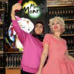 Mardinli Marilyn Monroe sabun ve kolonya satıyor