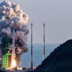 Güney Kore ilk yerli roketi "Nuri"yi uzaya fırlattı