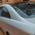 Golf topu b&uuml;y&uuml;kl&uuml;ğ&uuml;nde dolu yağdı! Ara&ccedil;lar delik deşik oldu