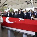Son dakika haberi: Özdemir Bayraktar son yolculuğuna uğurlandı