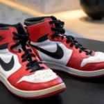 Michael Jordan'ın spor ayakkabısı rekor bedelle satıldı