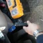 Radara yakalanmamak i&ccedil;in plakaya kurdukları d&uuml;zenek pes dedirtti