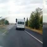 Adıyaman&rsquo;da okul servisinde y&uuml;rekler ağza geldi! Sorumsuzluğun b&ouml;ylesi