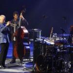 Grammy &ouml;d&uuml;ll&uuml; Chris Botti, AKM'de m&uuml;zikseverlerle buluştu