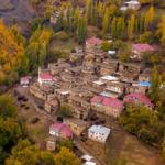 Hizan'ın 300 yıllık taş evleri sonbaharla harika manzara oluşturuyor