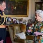 Krali&ccedil;e Elizabeth, g&uuml;nler sonra ilk kez g&ouml;r&uuml;ld&uuml;