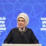 Emine Erdoğan: Şiddetin kökünü kurutmak için el birliği ile çalışmalıyız